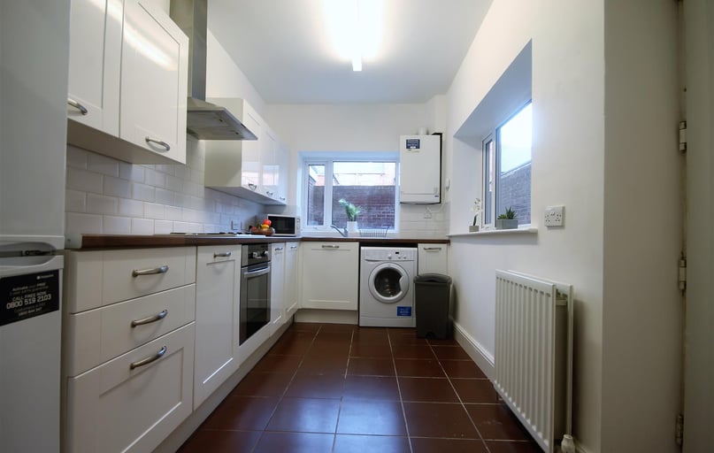 Warwick Street, Shieldfield, Newcastle - Image 1
